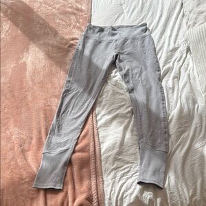 ALO Yoga Heather Gray Leggings